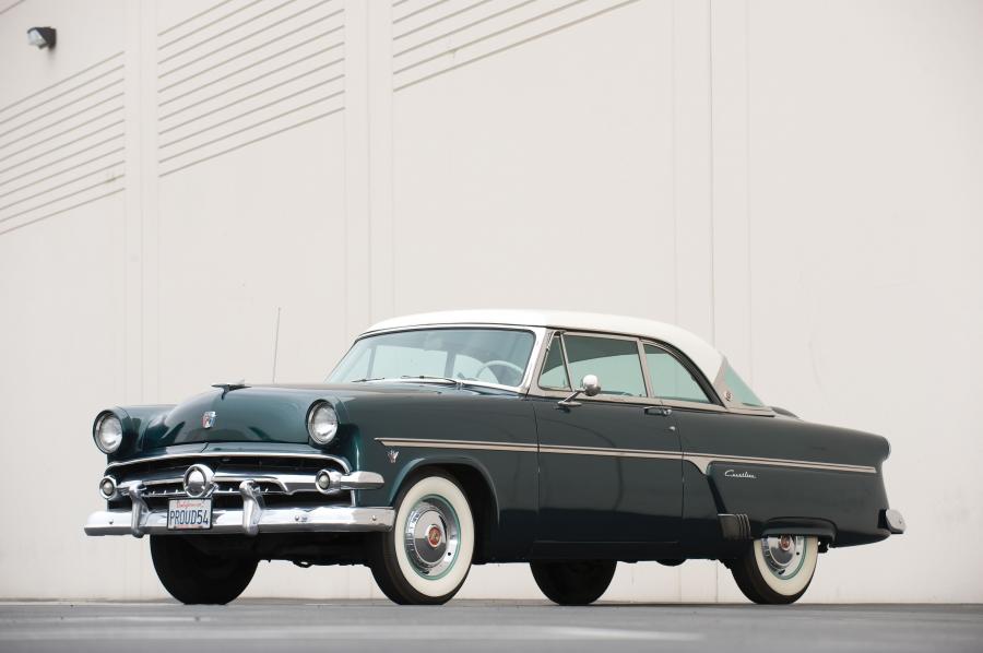  Ford Crestline Victoria Hardtop 1954 года  (фото 1 из 5)